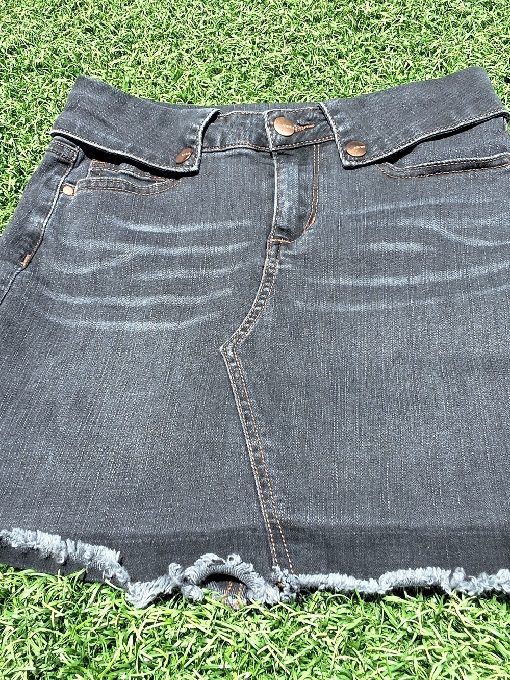 Joe's Jeans Girls Size 14 Black Denim Mini Skirt Stretch Frayed Hem Distressed